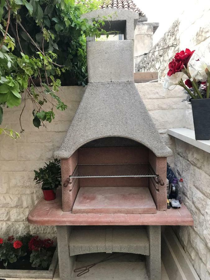 Apartman Crnica Šibenik Buitenkant foto