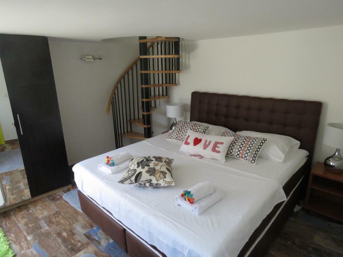 Apartman Crnica Šibenik Buitenkant foto
